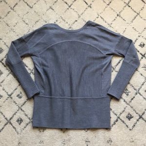 Lululemon Sweater 🍋